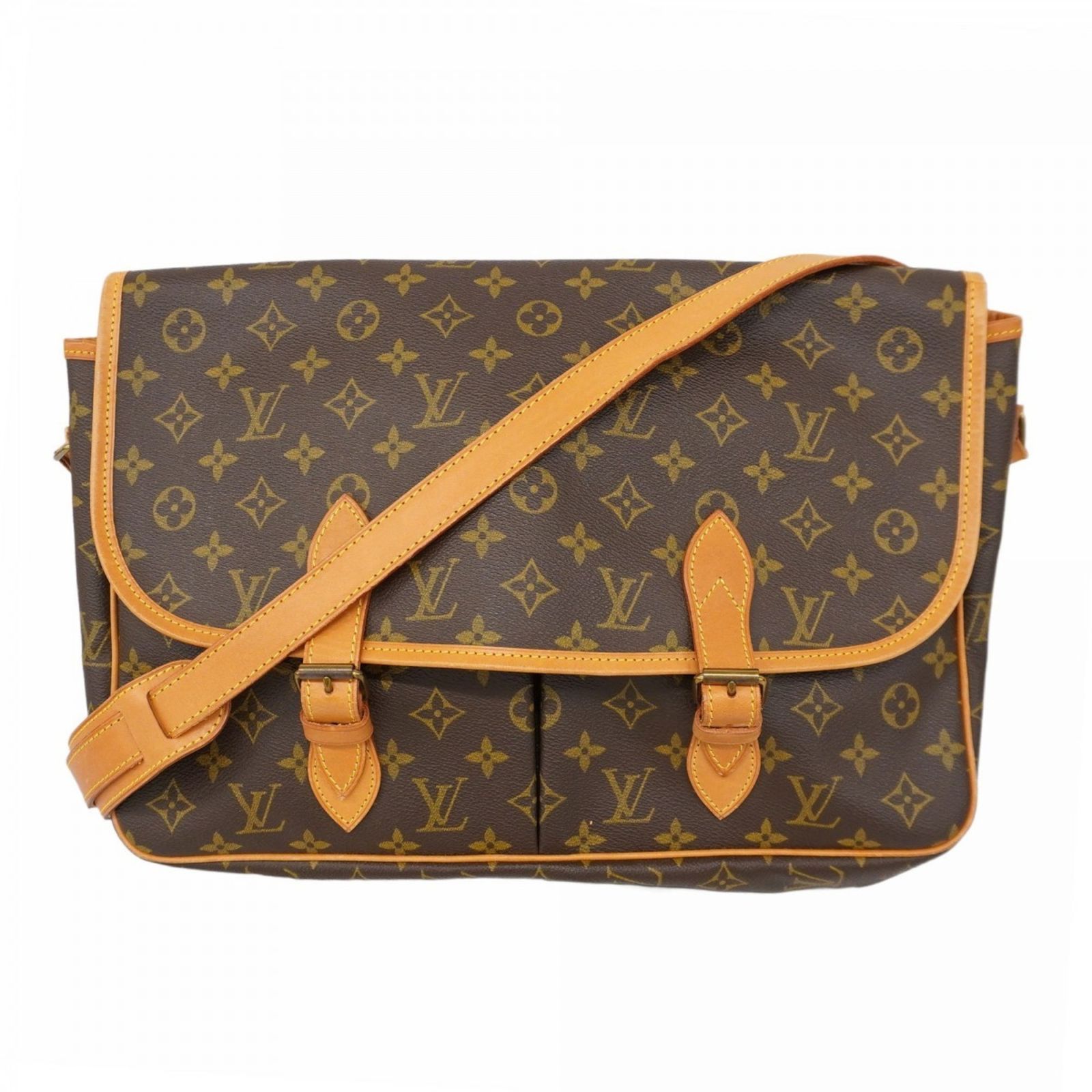 美品♡ IL BISONTE ショルダーバッグ ハーフムーン レザー ブラック 美