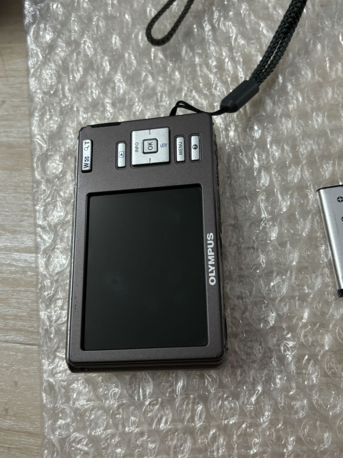 完動品!!   デジタルカメラ　OLYMPUS fe 4030 デジタルカメラ