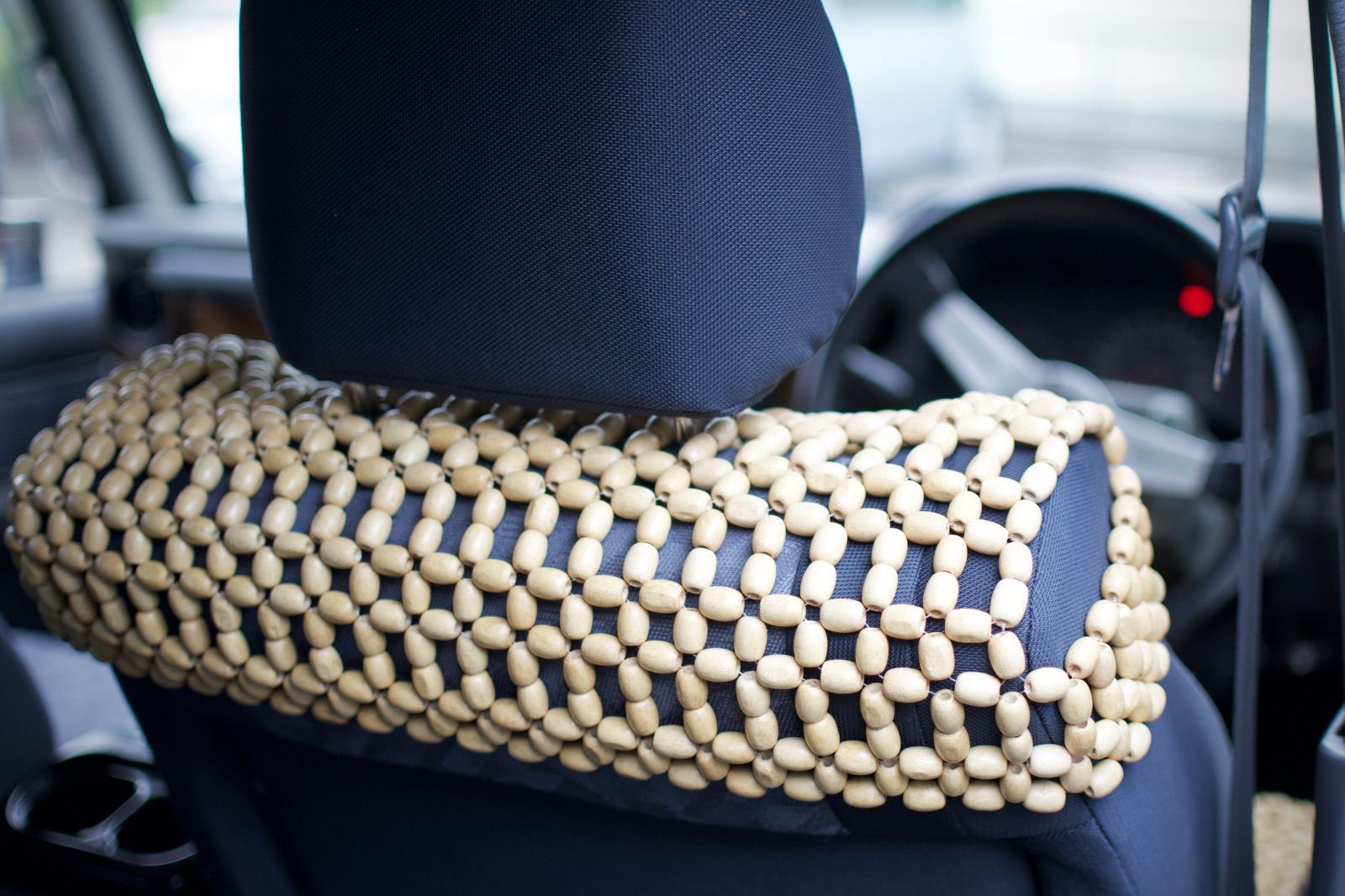 シートカバー ウッドビーズ