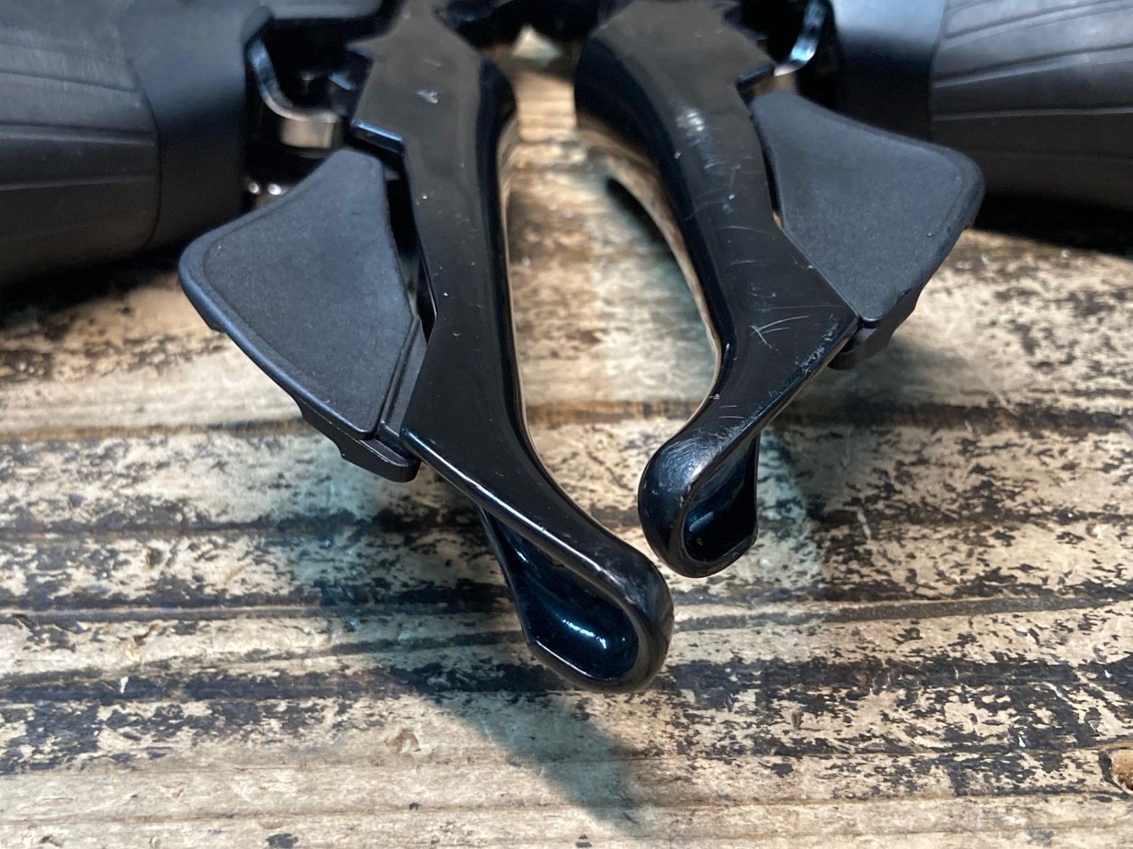 IT459 シマノ SHIMANO 105 ST-R7020 STIレバー 2x11S 油圧