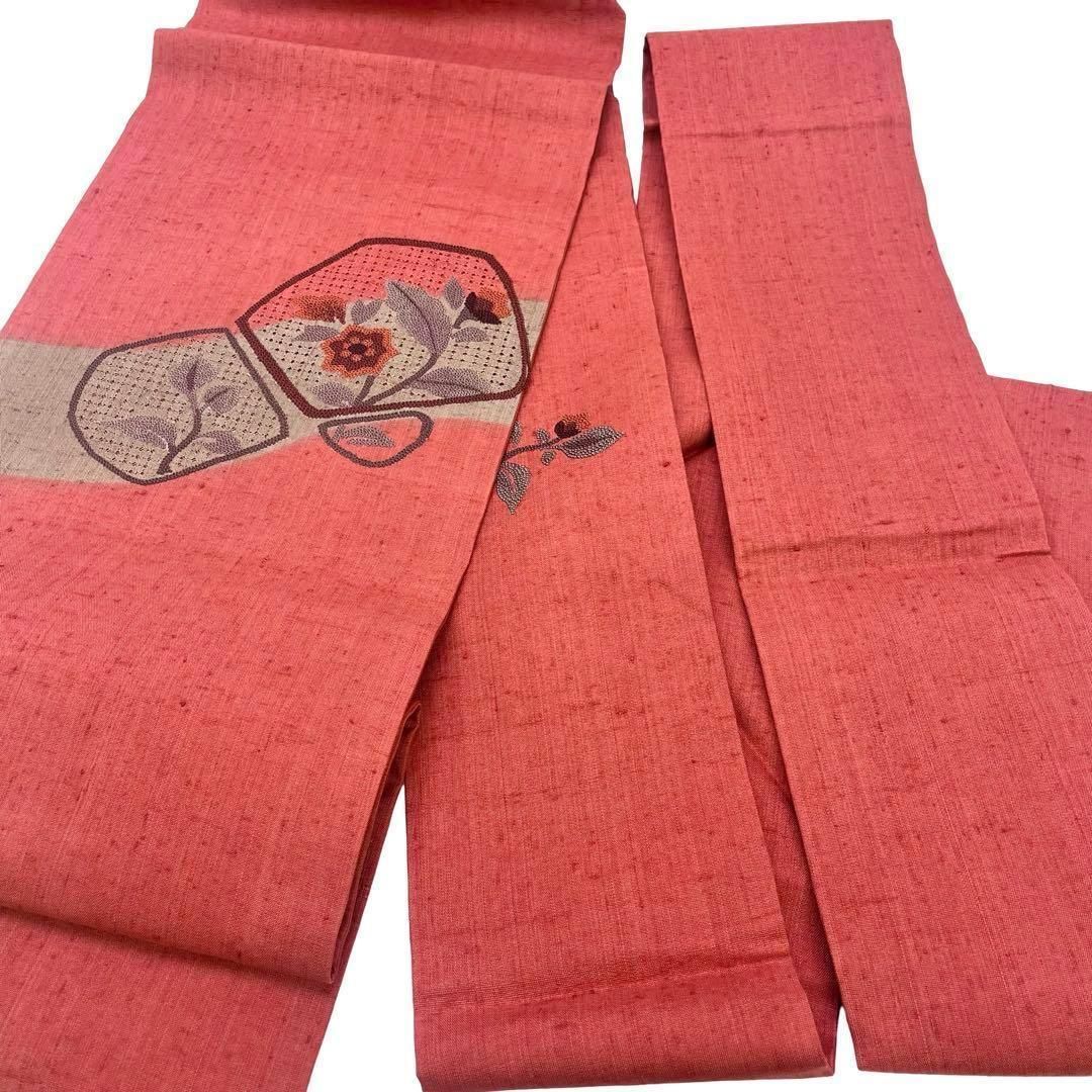 名古屋帯 相良刺繍 汕頭刺繍 抽象花草模様 紬 弁柄色 O-4120 名古屋帯 相良刺繍 汕頭刺繍 抽象花草模様 紬 弁柄色 O-4120