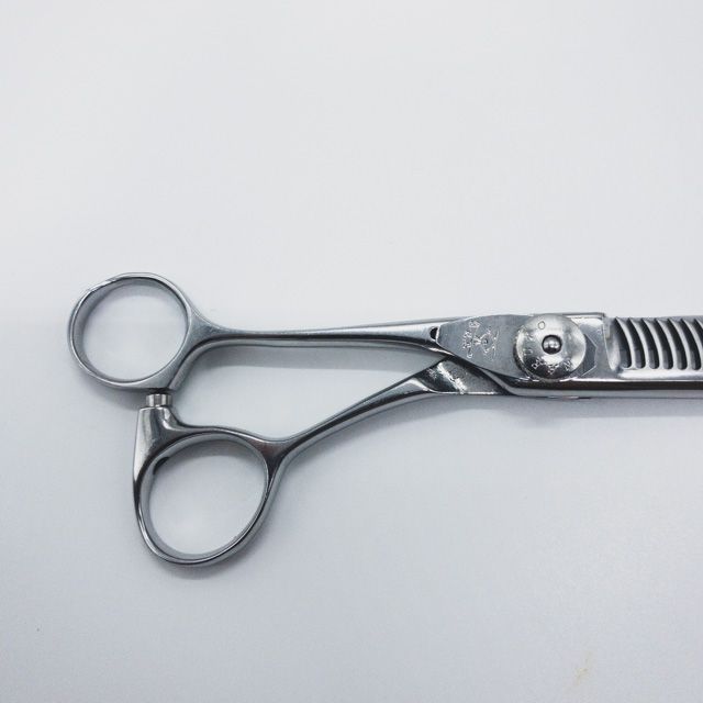 二梳きヘネシーラムールS 31