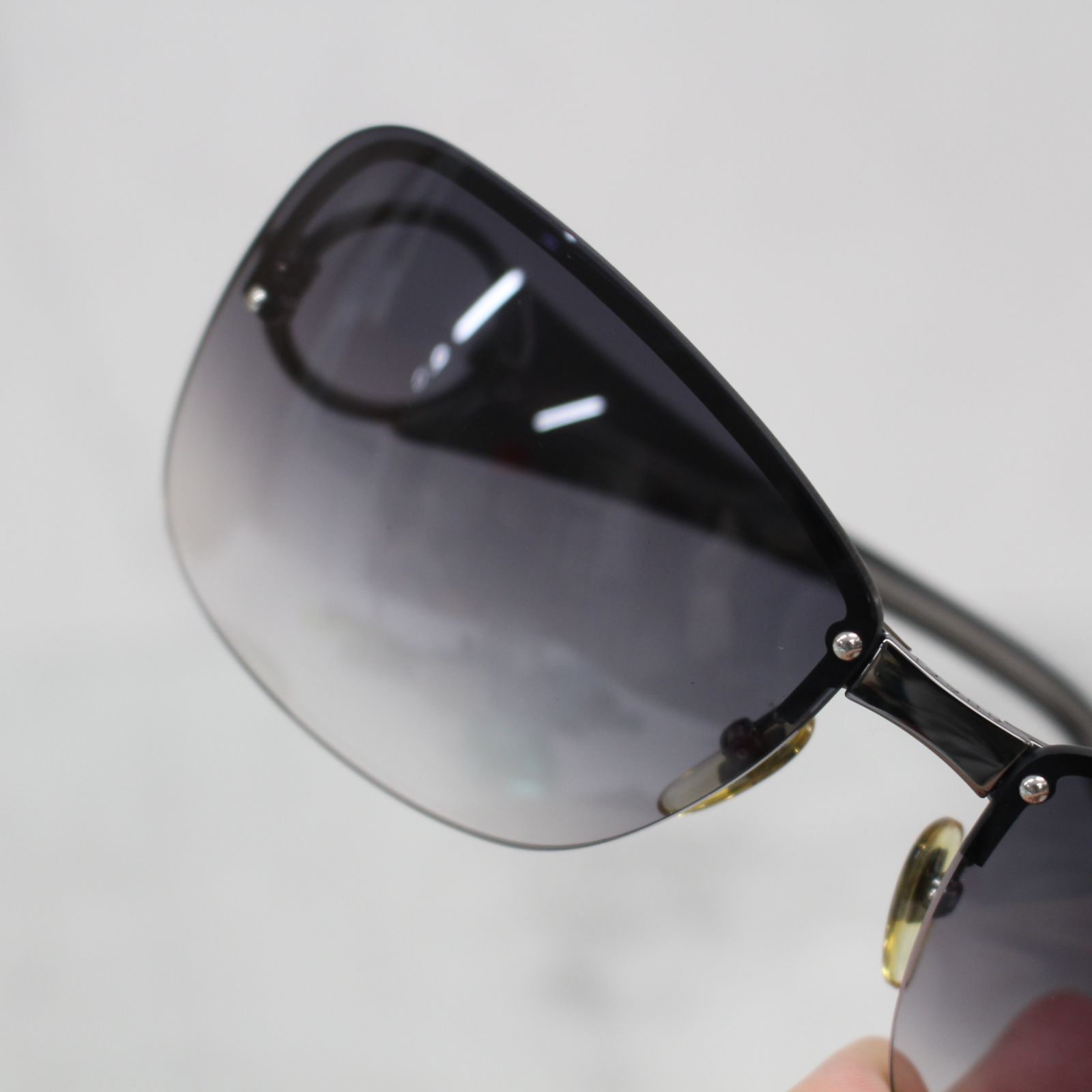 【美品】GUCCI グッチ サングラス ブラック×グレーグラデ GG2836 美品】GUCCI グッチ サングラス ブラック×グレーグラデ GG2836
