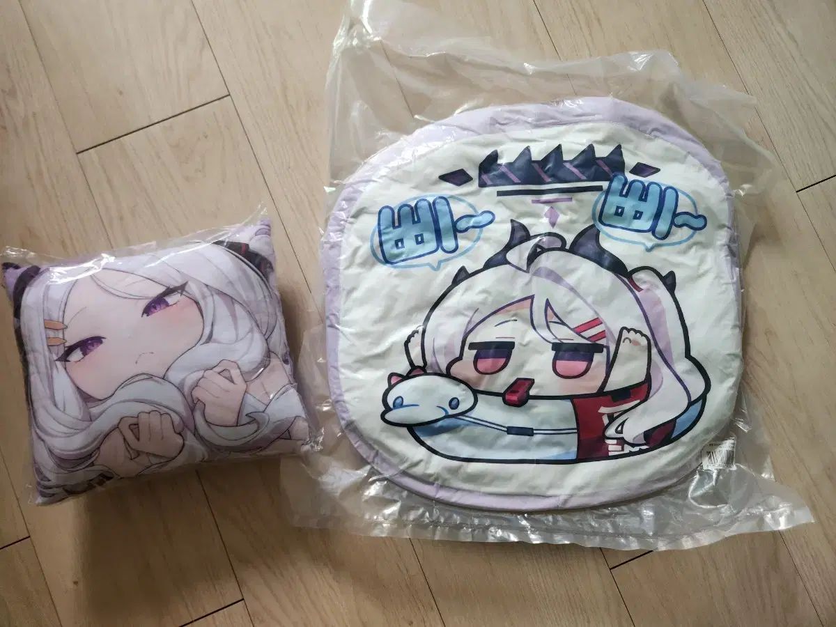 Blue Archive(ブルーアーカイブ・ブルアカ) グッズ クッション Amazon