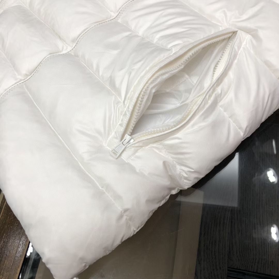 ダウン ベスト｜