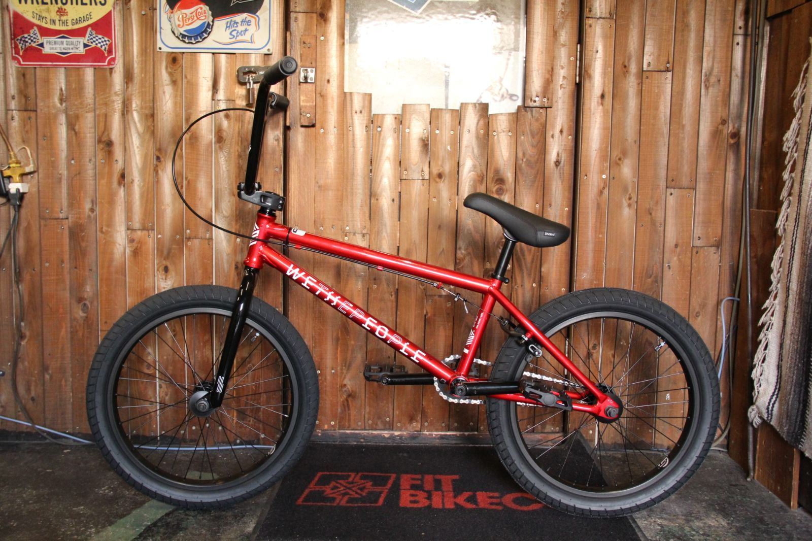 自転車 BMX 20インチ ストリート WETHEPEOPLE ARCADE CANDY RED 送料
