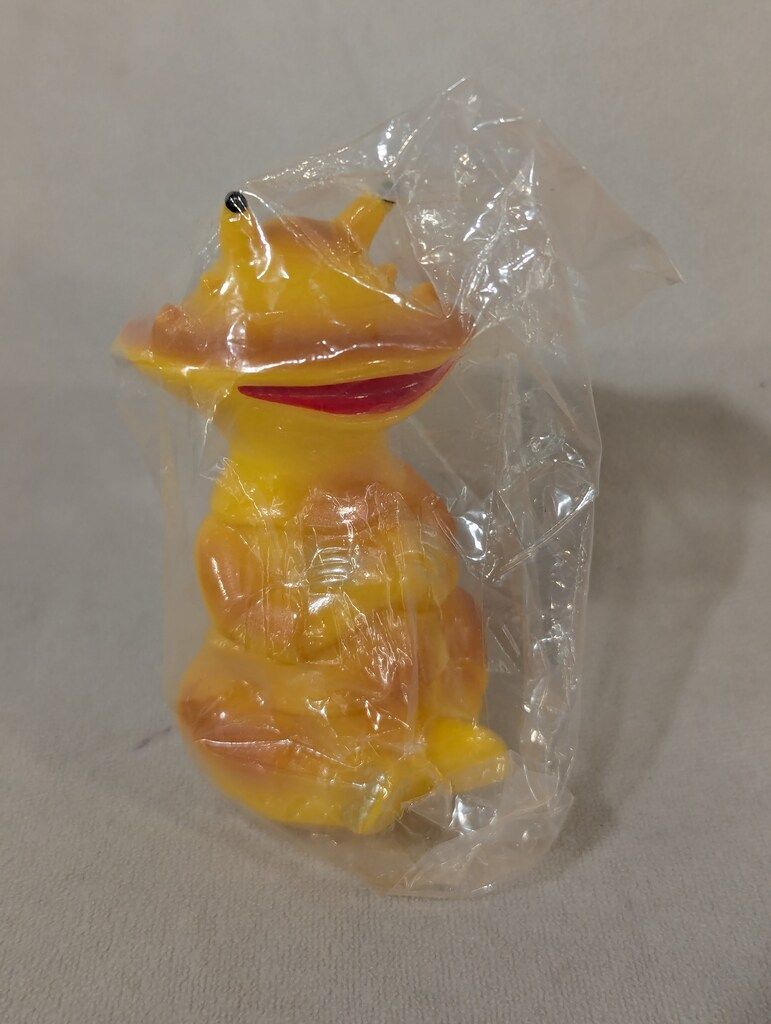 M1号 M1号赤ちゃんシリーズ 復刻 赤ちゃんカネゴン 黄色成型茶銀塗