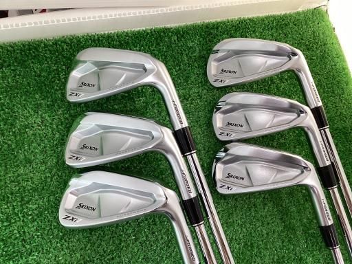 送料無料の商品 ZXi7 SRIXON ダンロップ 中古】 6S PRO NS IR アイアンセット 2人掛け・3人掛けソファ