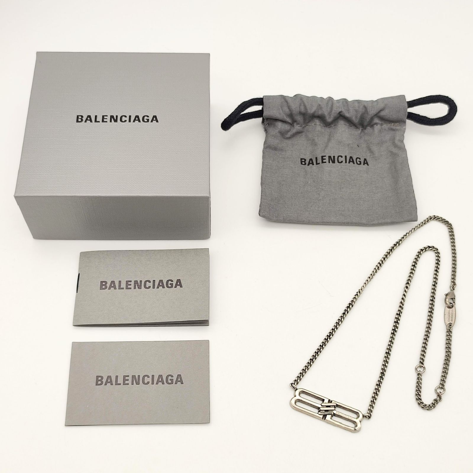 バレンシアガ　BBアイコンネックレス　ロゴプレート　シルバー 美品】BALENCIAGA バレンシアガ BBアイコンネックレス ロゴプレート