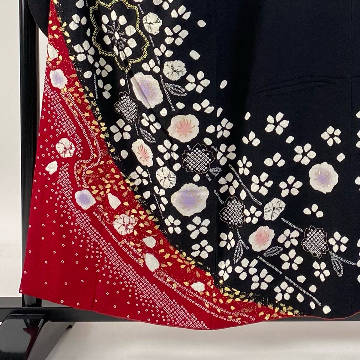 振袖 身丈158.5cm 裄丈67cm M 袷 桜 流水 金彩 絞り 黒 正絹