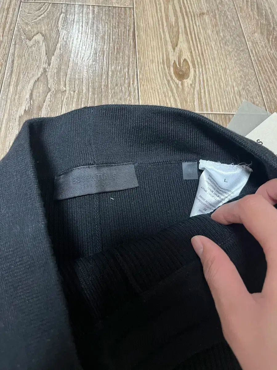 黒 L