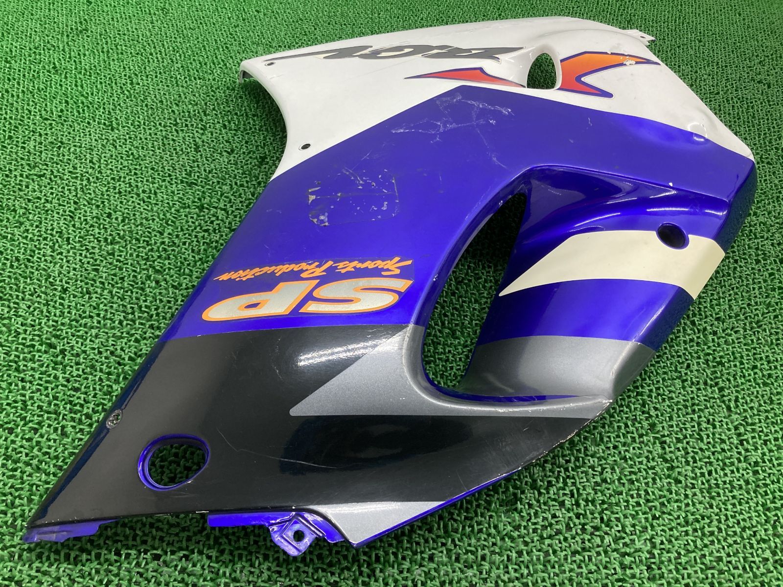 SUZUKI RGV250Γ ガンマ SP （VJ23A）アンダーカウル （94606-42E00-30H