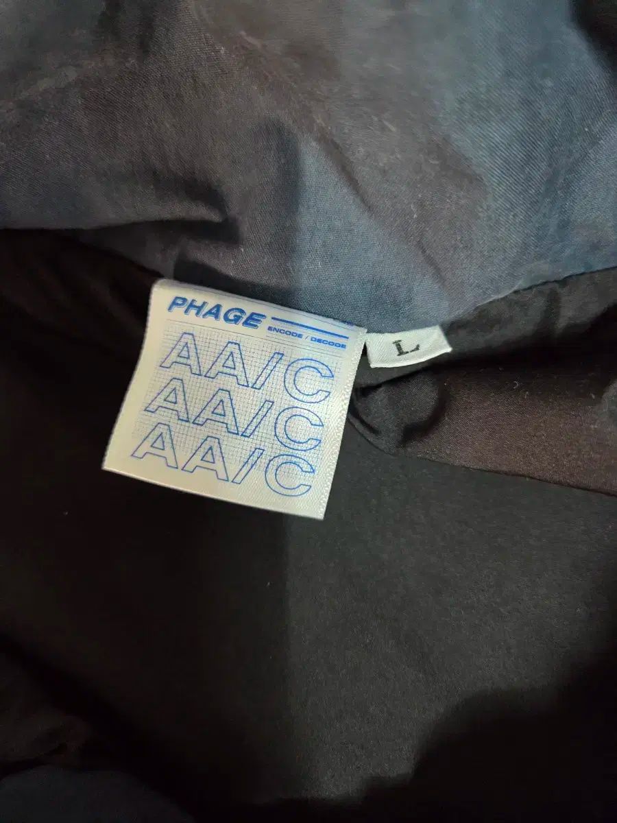 ウィンドブレーカー