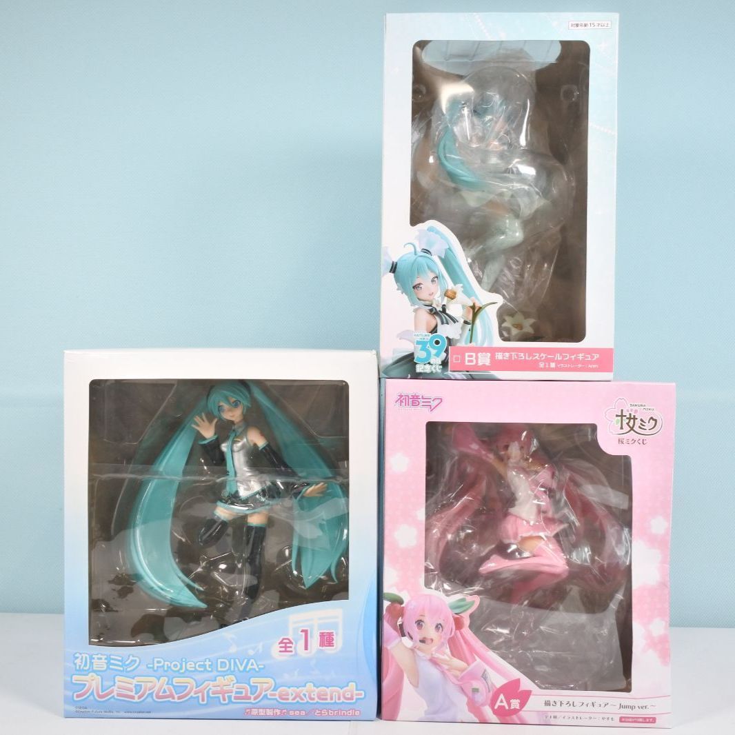 大清水41-1-0915fc 初音ミク 桜ミク フィギュア3体セット
