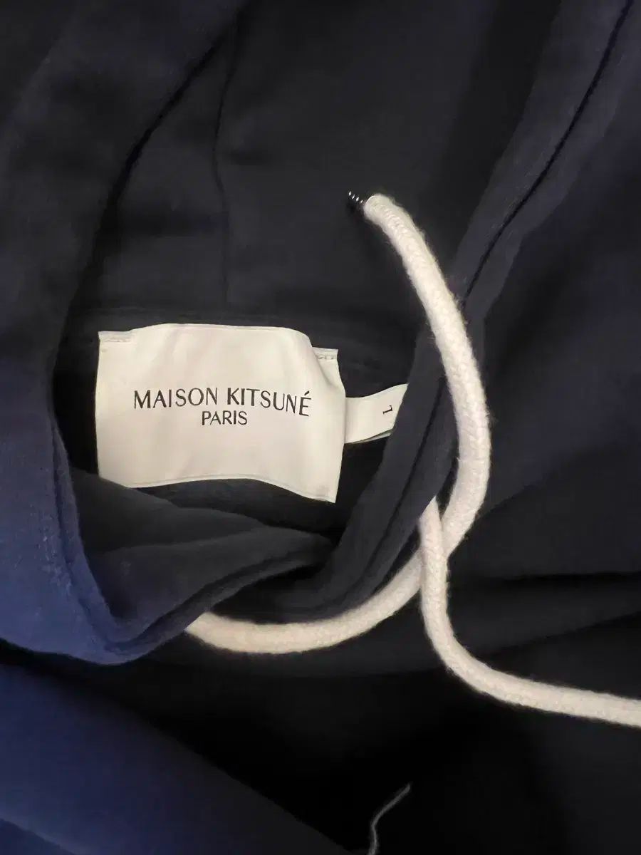 Maison Kitsuné メゾンキツネ フード l