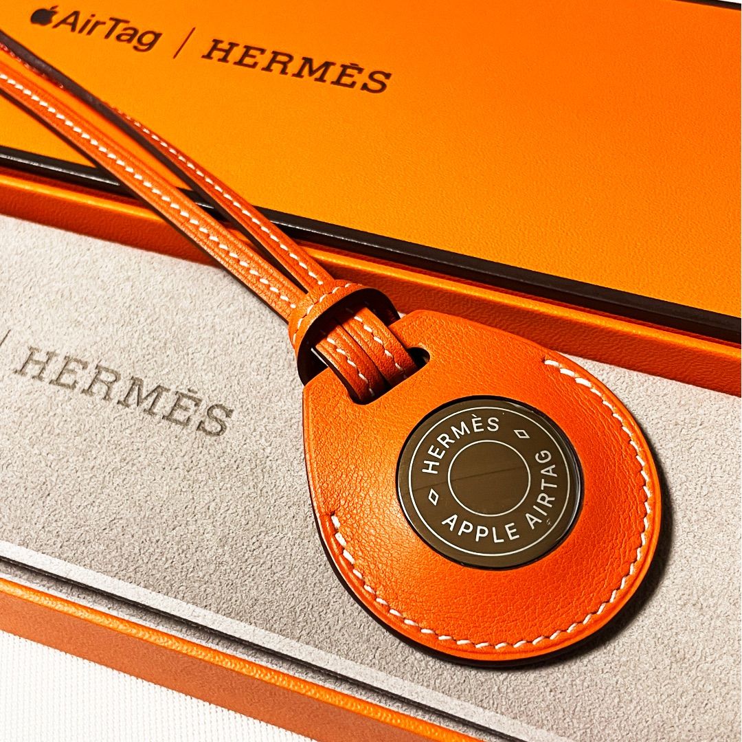 レディース美品 Apple AirTag Hermes エアタグ バッグアクセサリー