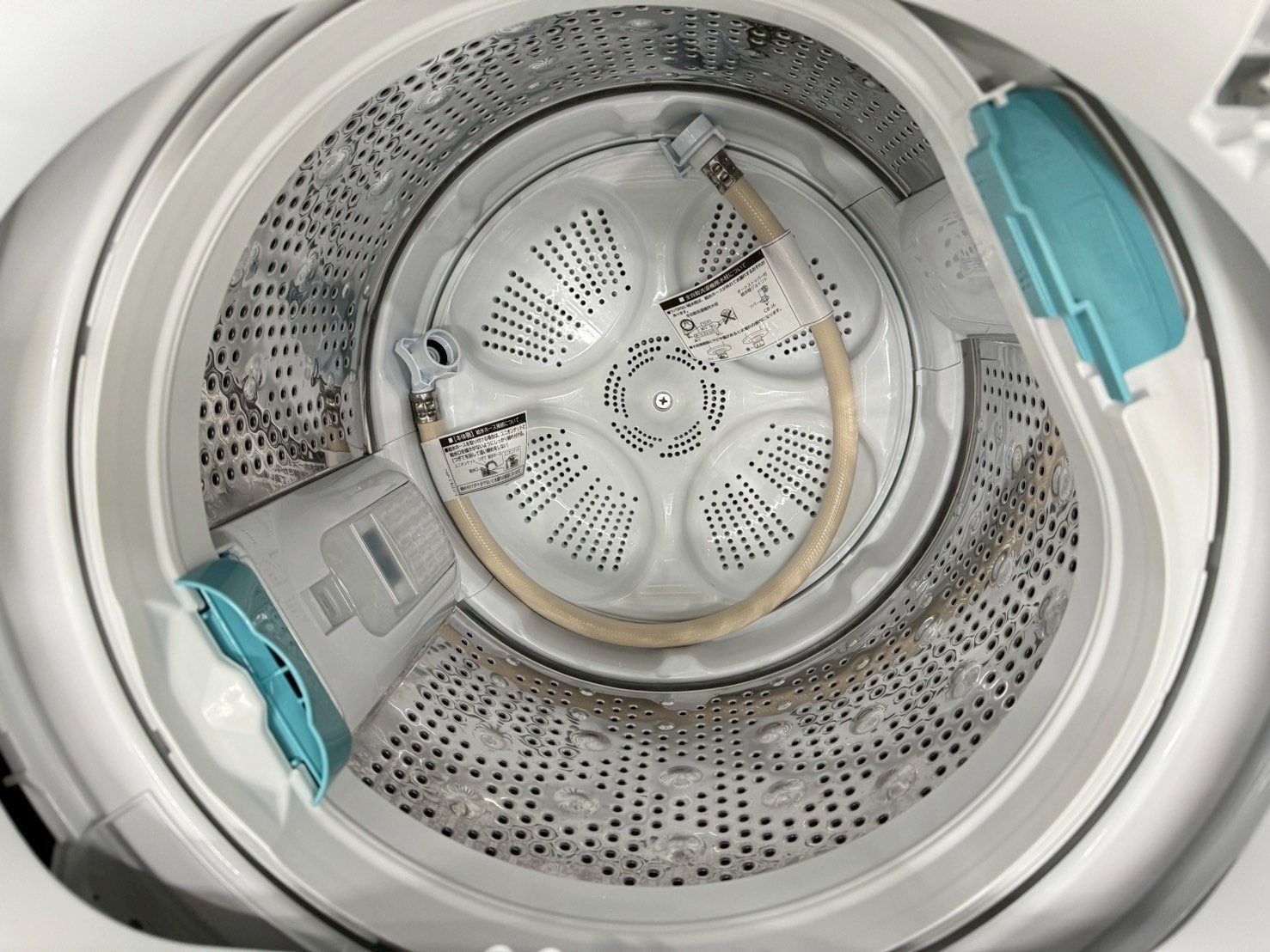 高年式】大阪送料無料☆3か月保障付き☆洗濯機☆日立☆7kg☆2024年☆BW