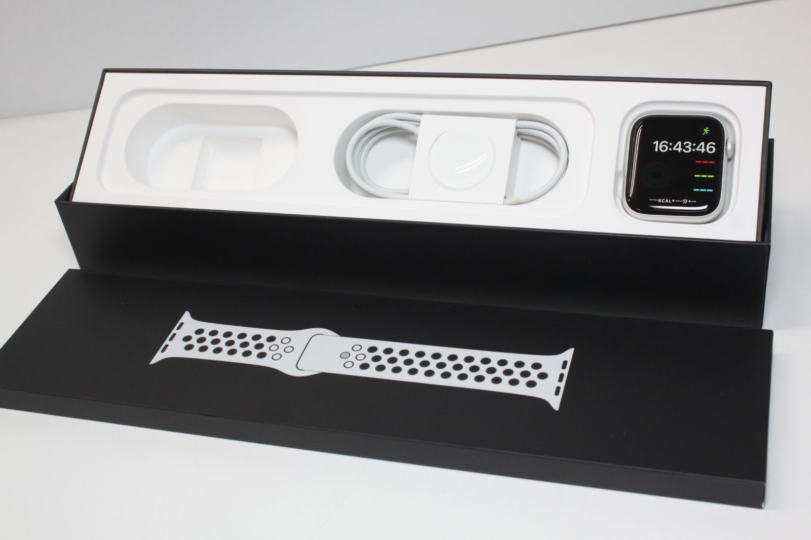 Apple Watch Nike Series 5|GPS|44mm|A2093 MX3V2J|A