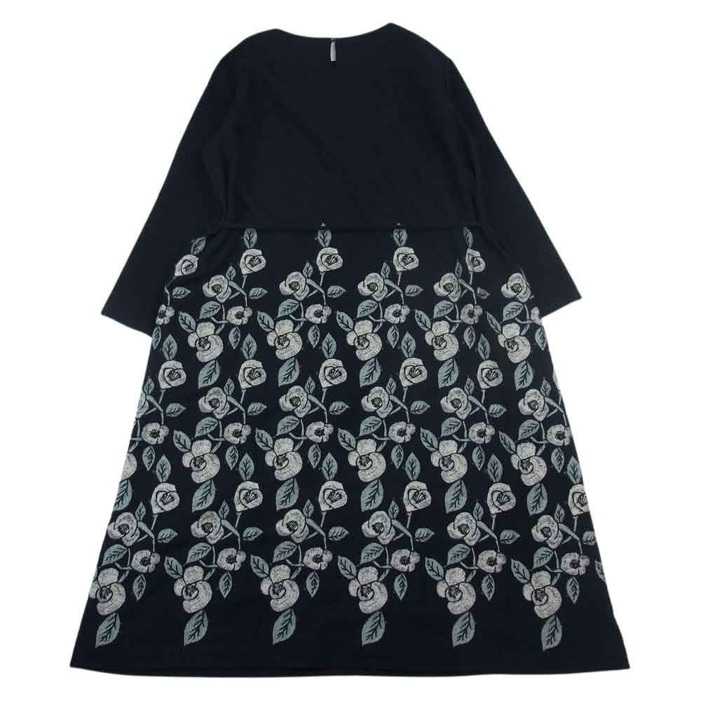 ミナペルホネン　ワンピース mina perhonen ミナペルホネン 22AW aaa3935 swing camellia