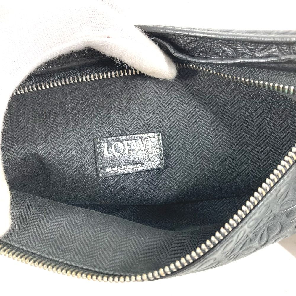 LOEWE ロエベ クラッチバッグ アナグラム Tポーチ レザー - メルカリ