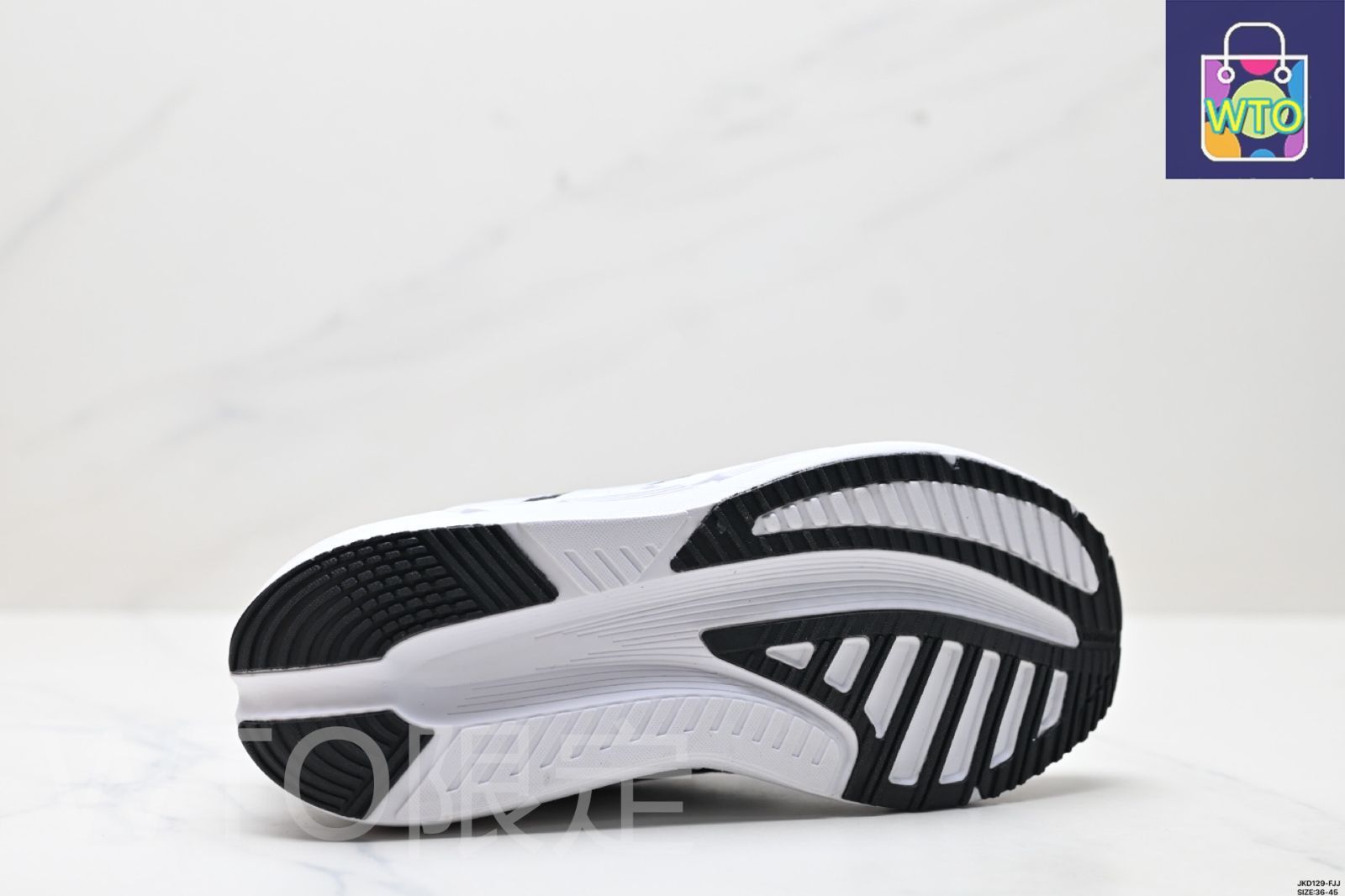  Adidas アディダス 新モデルの男子用マラソン用耐摩耗クラシックスポーツランニングシューズ WTO輸入1 スニーカー 靴