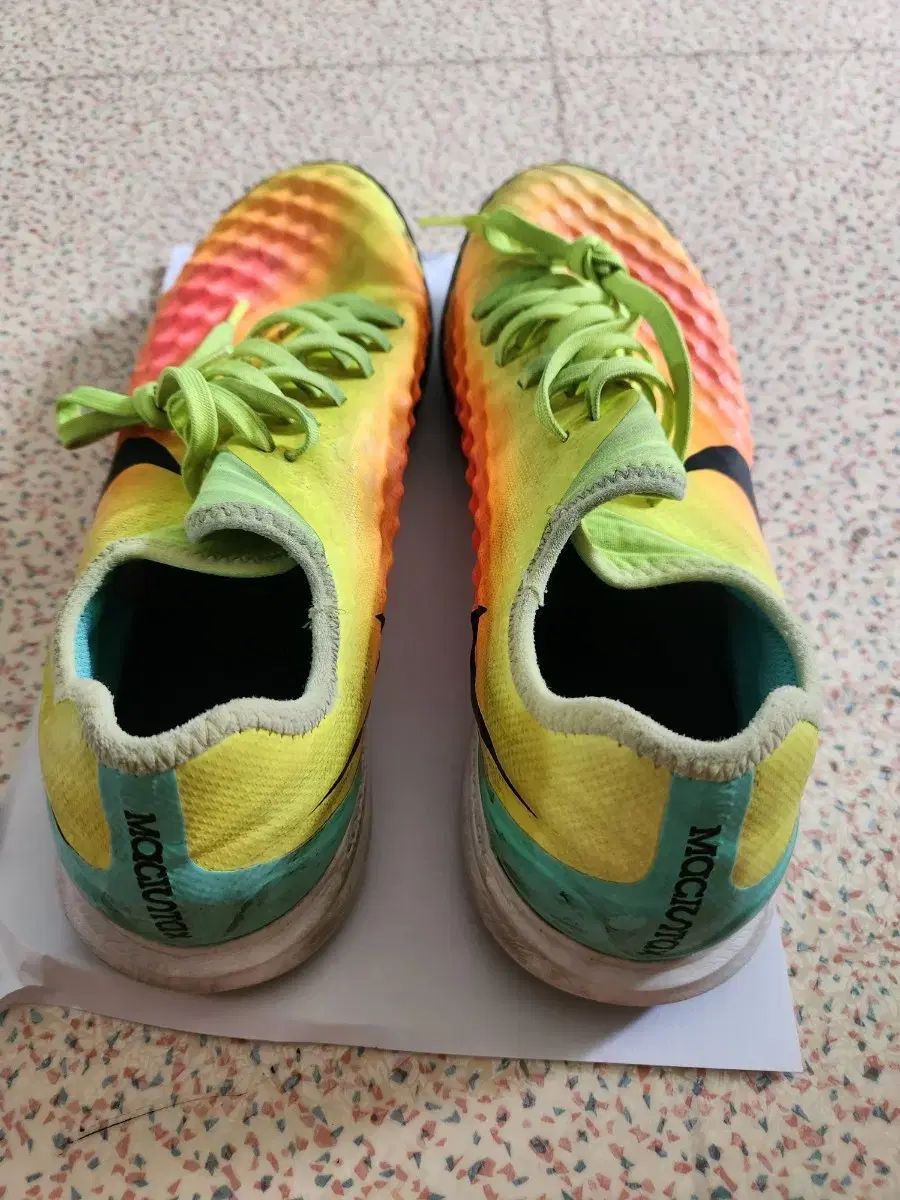 ナイキ マーキュリアル X フィナーレ2 NJR TF ネイマール　27cm ナイキ マーキュリアル X フィナーレ2 NJR TF ネイマール 27cm