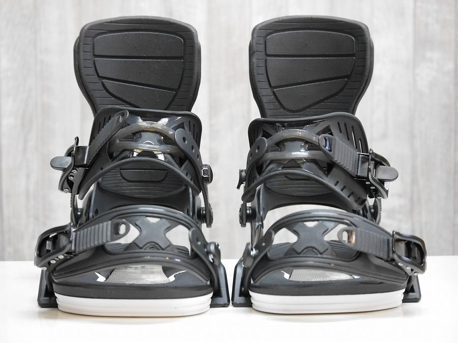 26 BENTMETAL AXTION - BLACK - Mサイズ 保証付 スノーボード バインディング