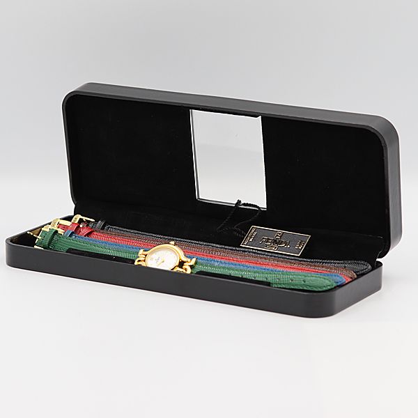 デッドストック級 箱/替ベルト付 稼働 良品 フェンディ 640L