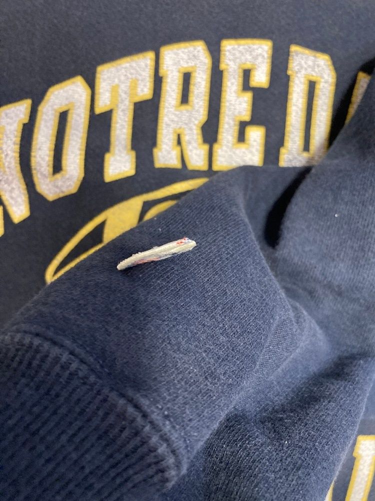 Champion REVERSE WEAVEリバースウィーブ ネイビー 刺繍タグ Champion 【USED-34】90s CHAMPION REVERSE WEAVE CREW NECK