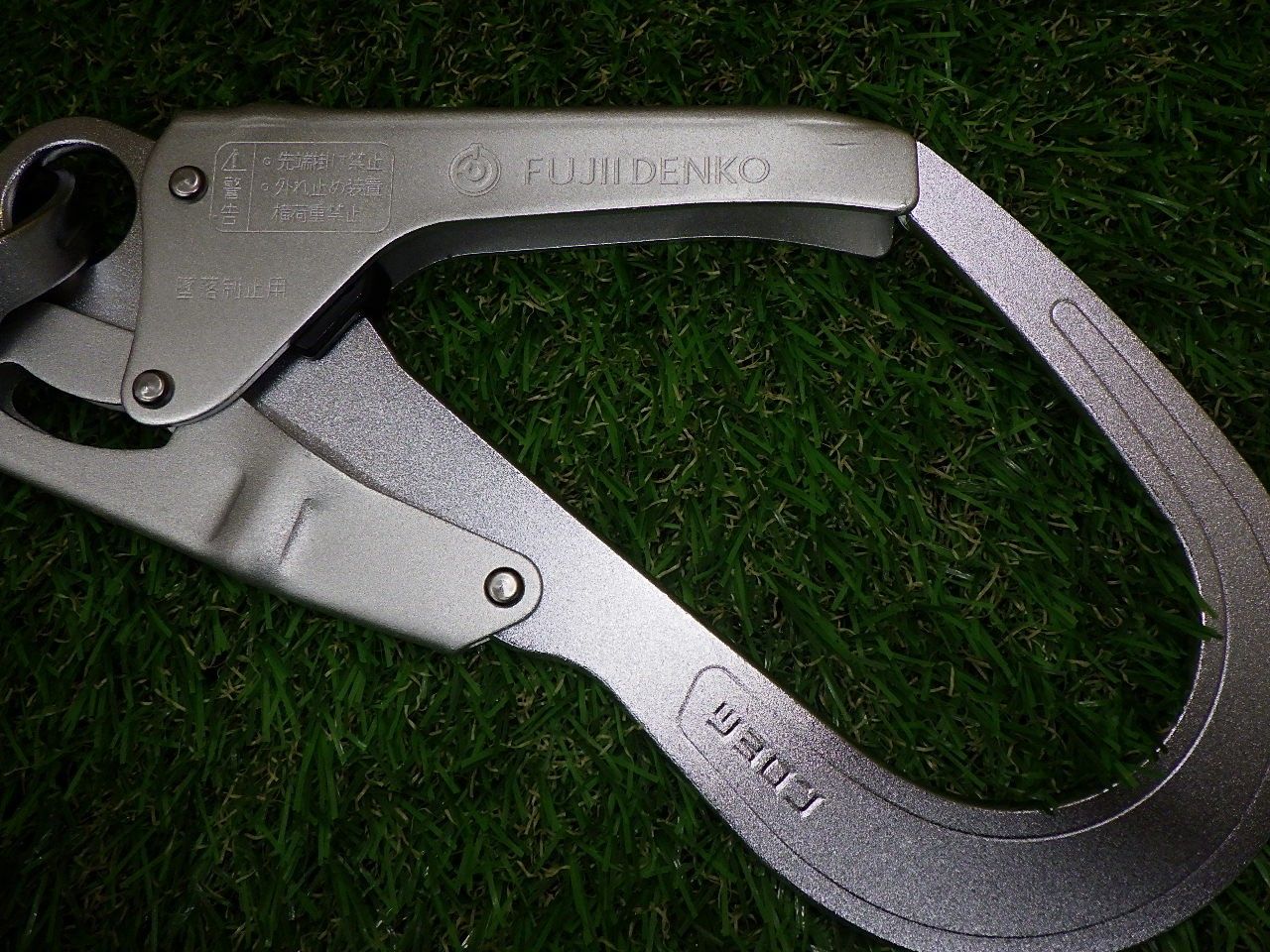 メッシュハーネス 巻取-伸縮式ダブルランヤード