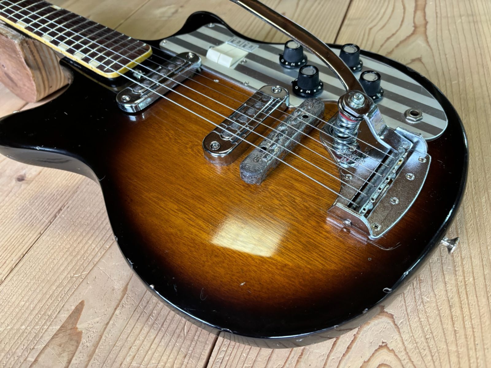 TEISCO MJ-2L テスコエレキギター 60年代ビンテージ 昭和レトロ 加山
