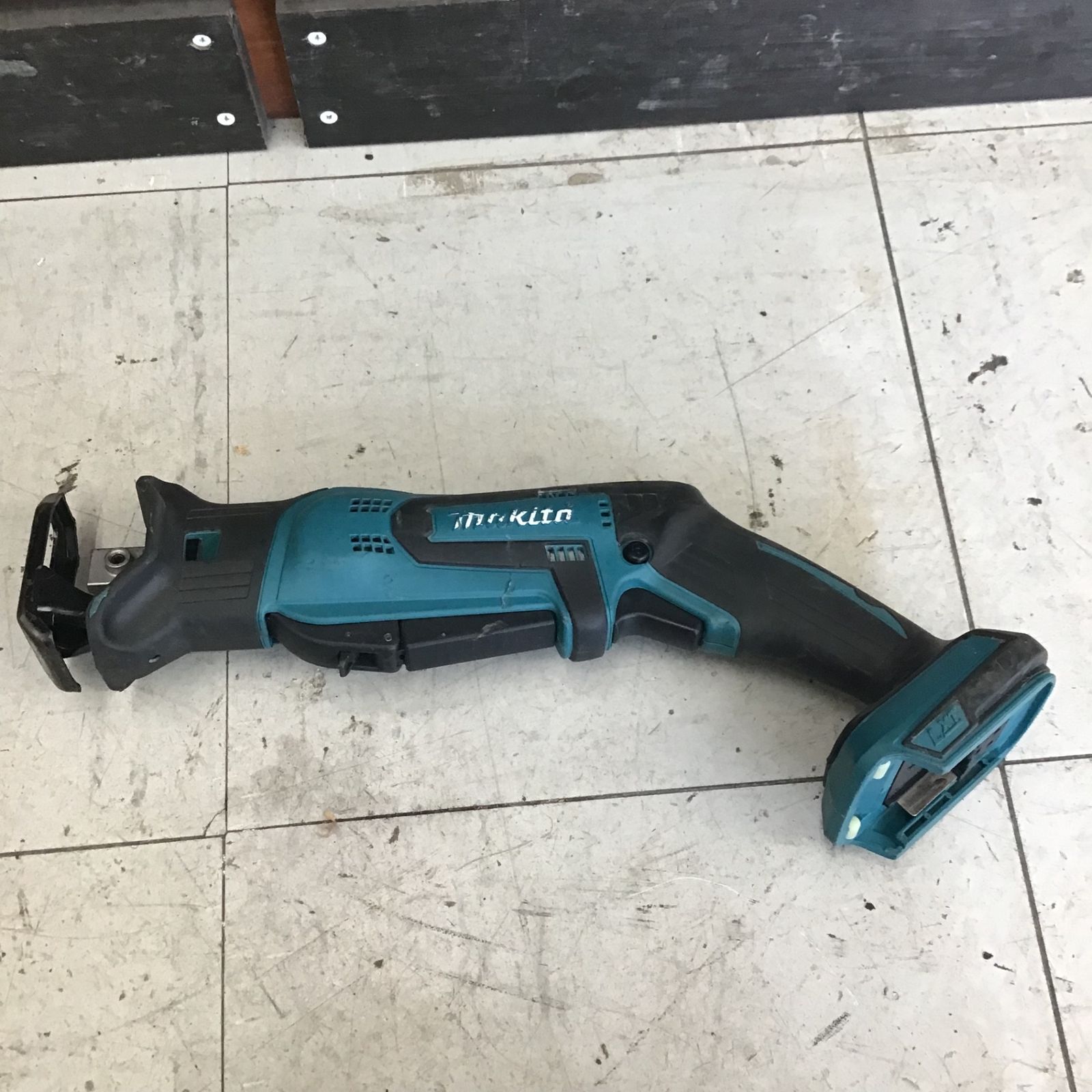 中古品】マキタ/makita コードレスレシプロソー JR184DZ 【鴻巣店 