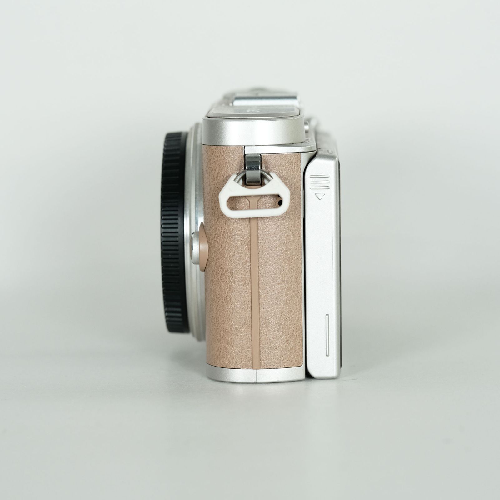 OLYMPUS PEN E-PL9 ボディ◆シャッター回数7671回のみ♪ OLYMPUS PEN E-PL9 ボディ◇シャッター回数7671回のみ♪