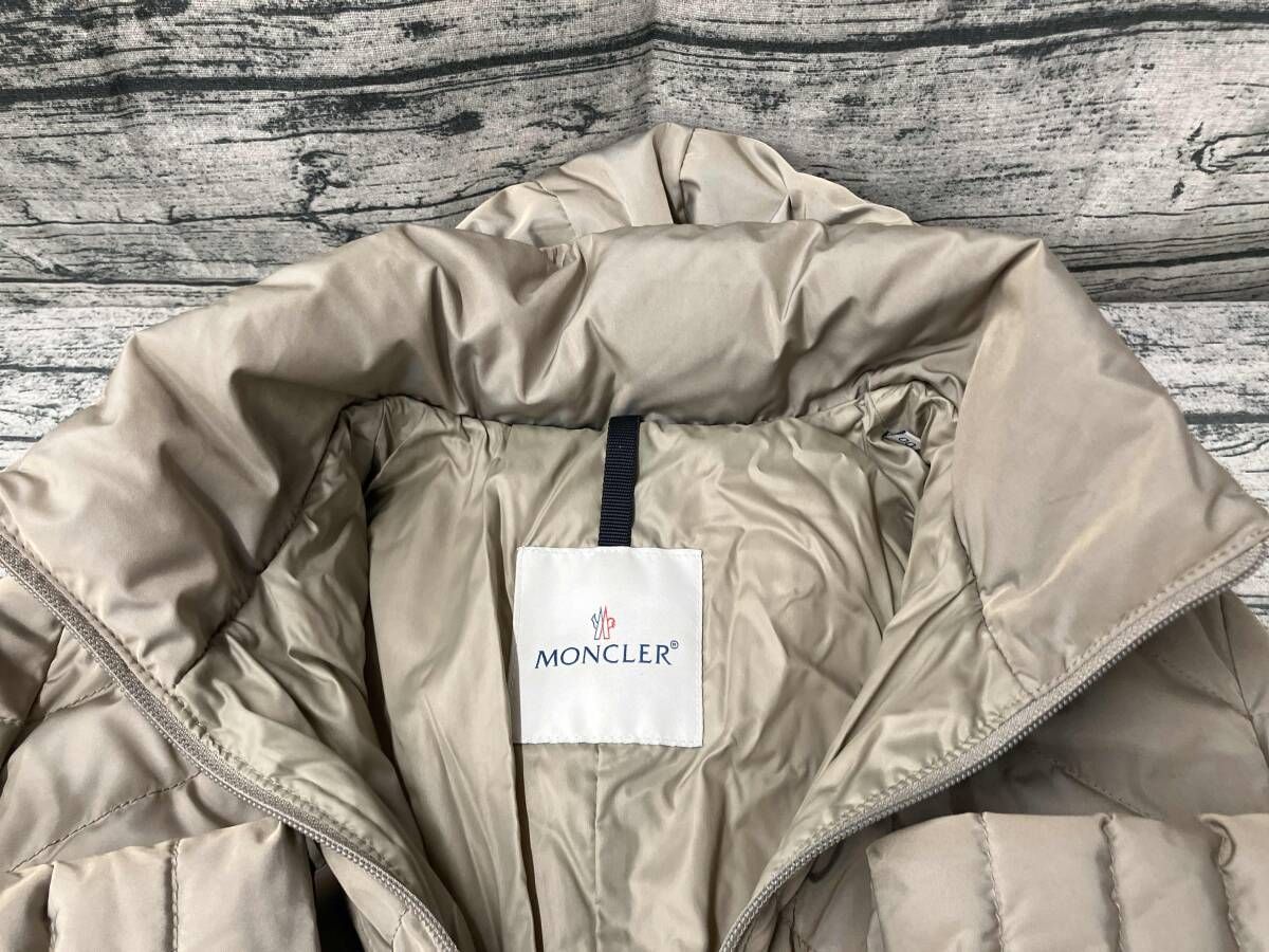 MONCLER モンクレール Z7HJ1058 ダウンコート サイズ0 ベージュ