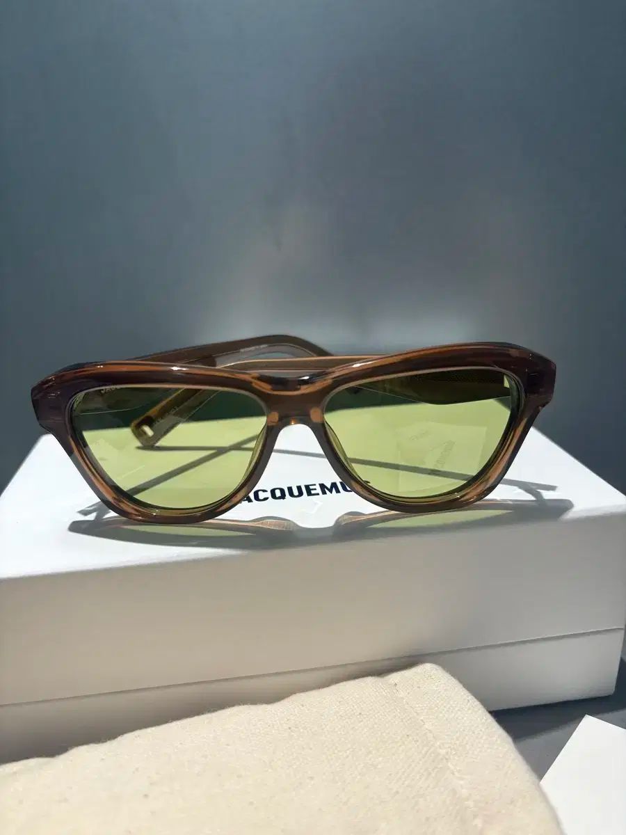 JACQUEMUS サングラス 新品 JACQUEMUS Jacquemus（ジャックムス) サングラス/ ジェニー
