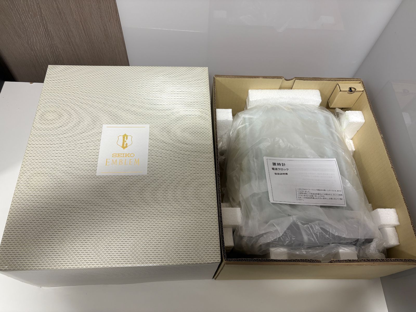 未使用品】SEIKO EMBLEM オニキス 置時計 HW590M - メルカリ