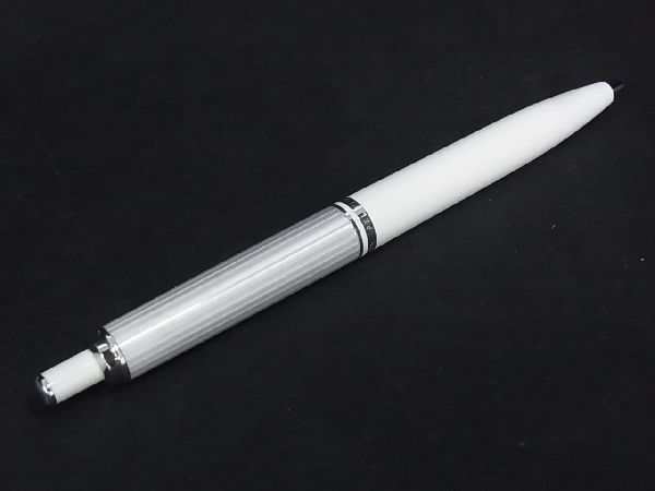 □新品□未使用□ Pelikan ペリカン スーベレーン ノック式 ボールペン