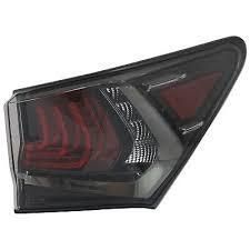 トヨタ レクサス GS F テールランプ リヤ コンビネーションランプ レンズ - ボデー 右 LEXUS GS F Lens - Body Rear Combination Lamp 20