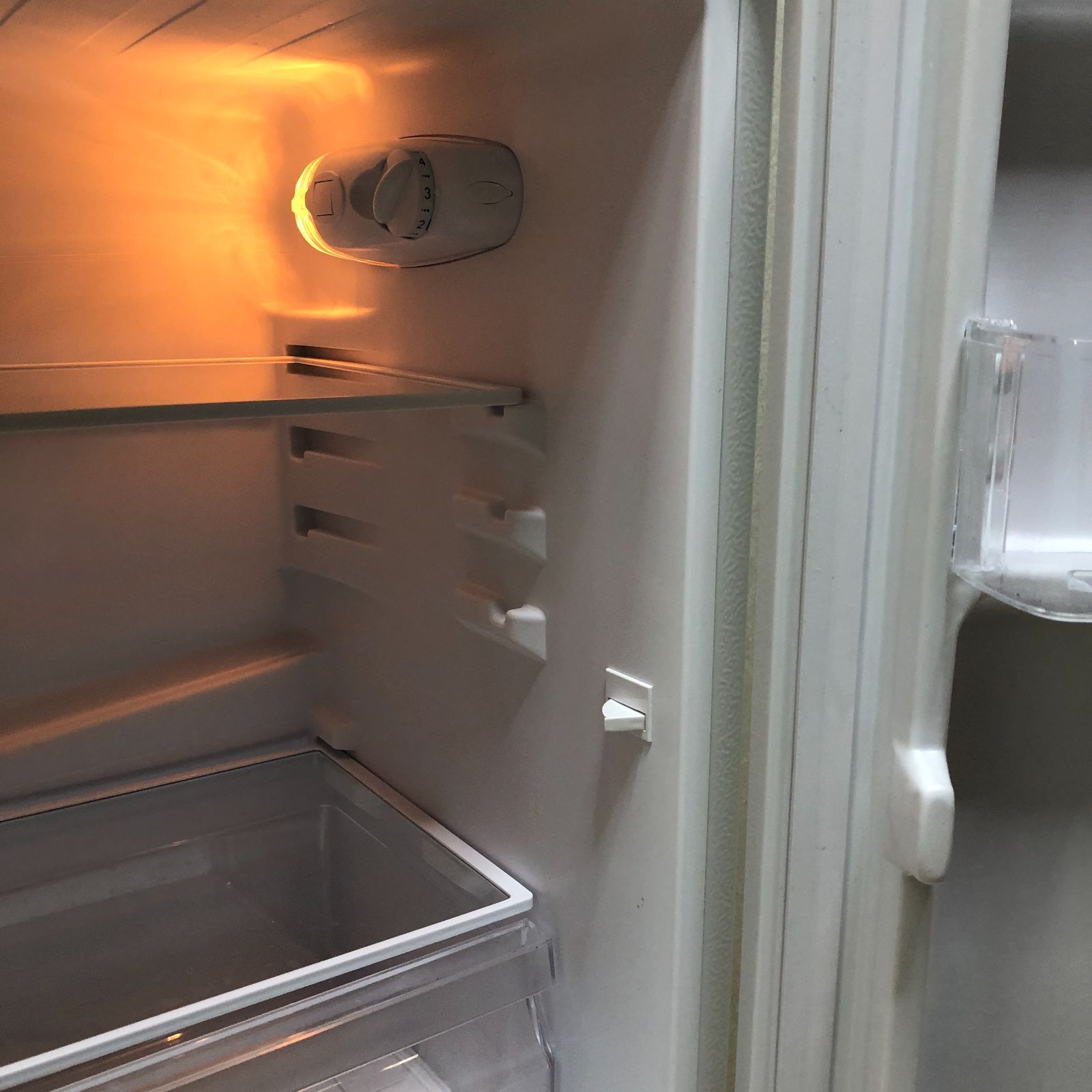 超美品 高年式 中古 MAXZEN 冷蔵庫 JR117ML01WH 88140 超美品 高年式 中古品 MAXZEN 2ドア 冷凍冷蔵庫 JR117ML01WH 117L