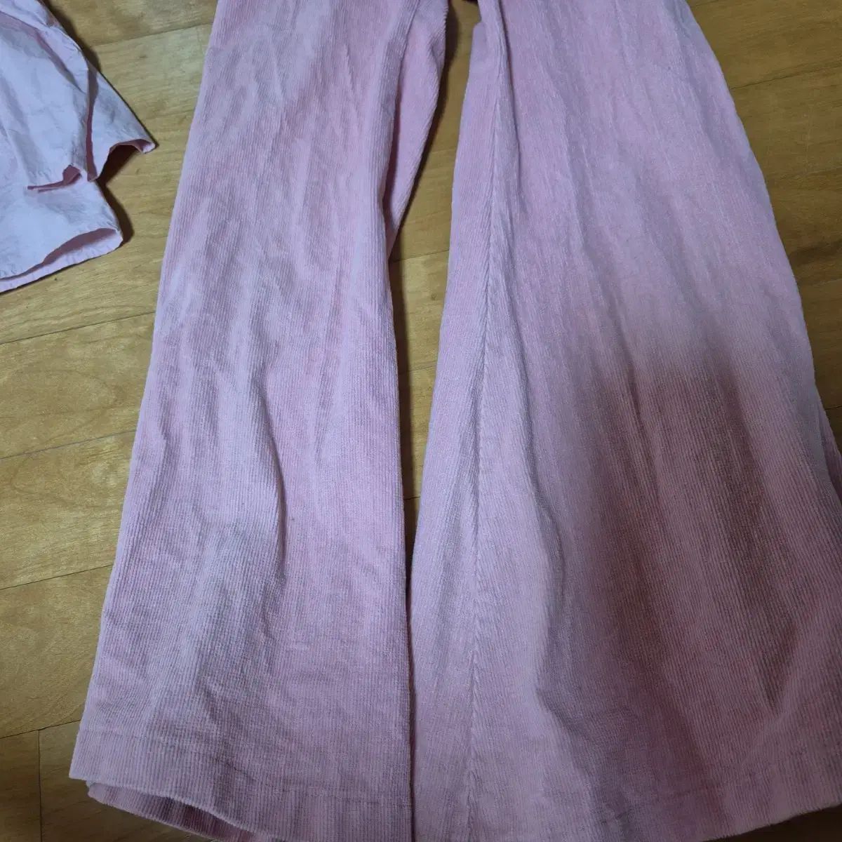 ラビットジーンズ