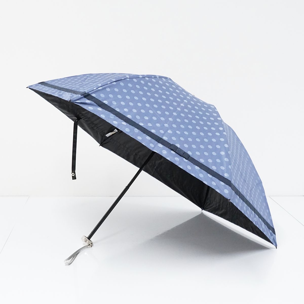 【美品】アンテプリマ 折りたたみ日傘 グレー 20%OFF】プレイングカードモチーフ晴雨兼用折りたたみ傘