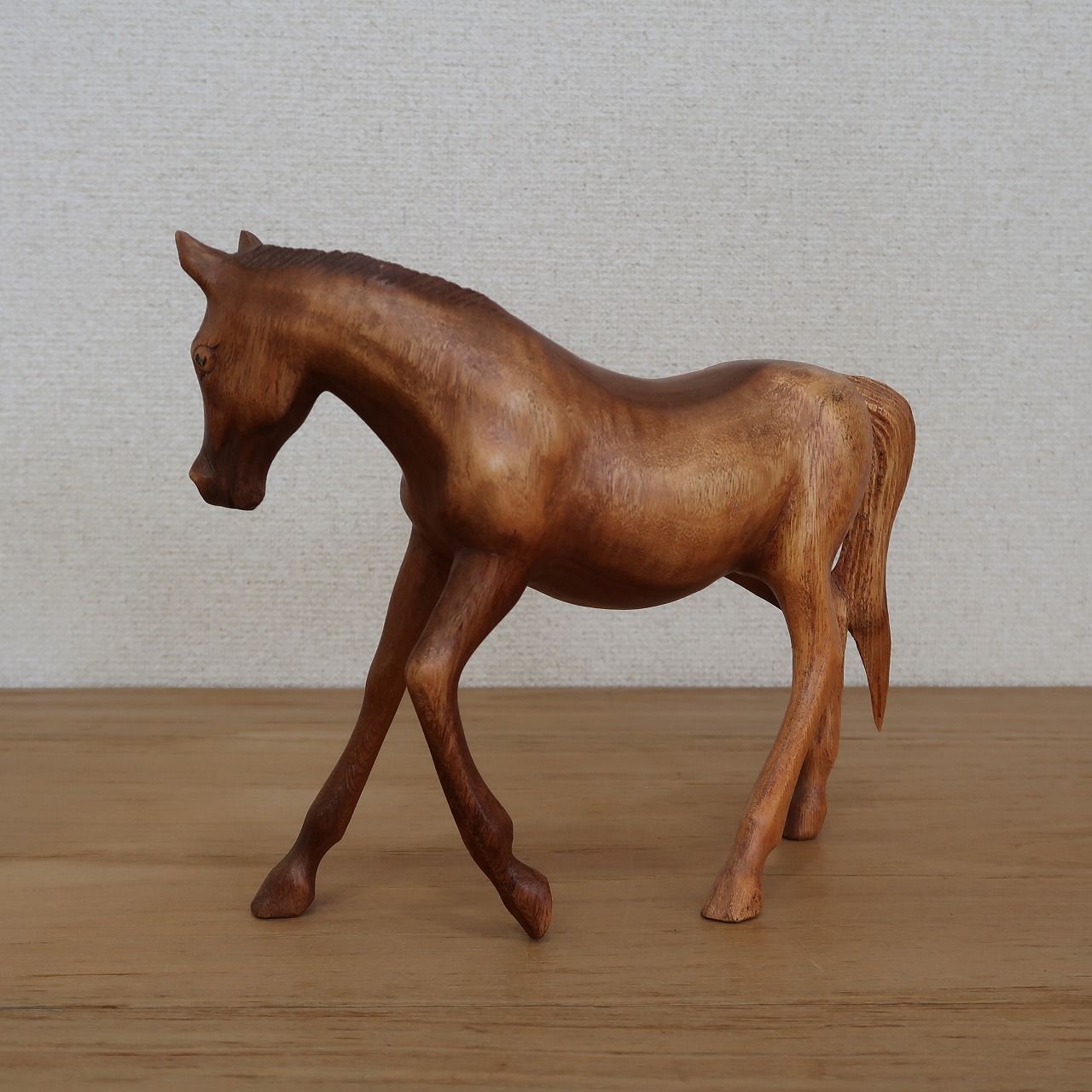 馬の木彫り 木製