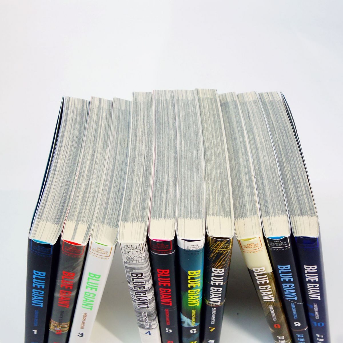 BLUE GIANT (ブルージャイアント) 10巻 全巻セット Amazon.co.jp: BLUE GIANT コミック 全10巻完結セット (ビッグ