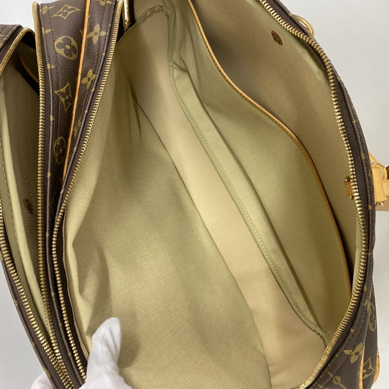 ボストンバッグ