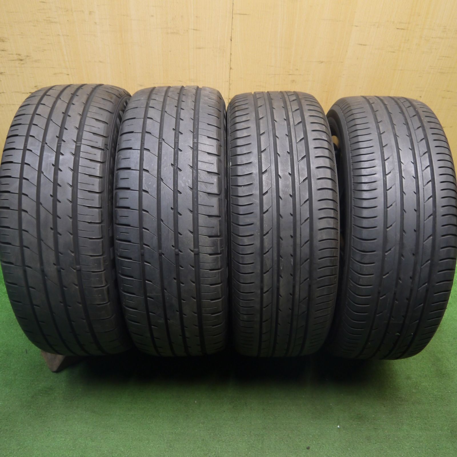 キレイ☆スバル XV 純正 225/55R17 ヨコハマ ブルーアース E70 E70JZ キレイ☆スバル XV 純正 225/55R17 ヨコハマ ブルーアース E70 E70JZ