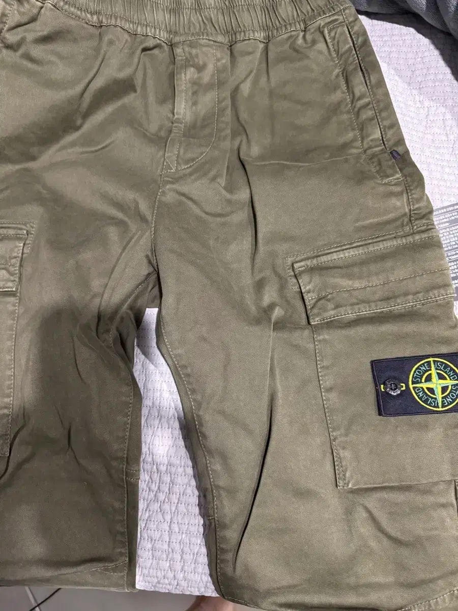 STONE ISLAND(ストーンアイランド) ジョガーパンツ STONE ISLAND