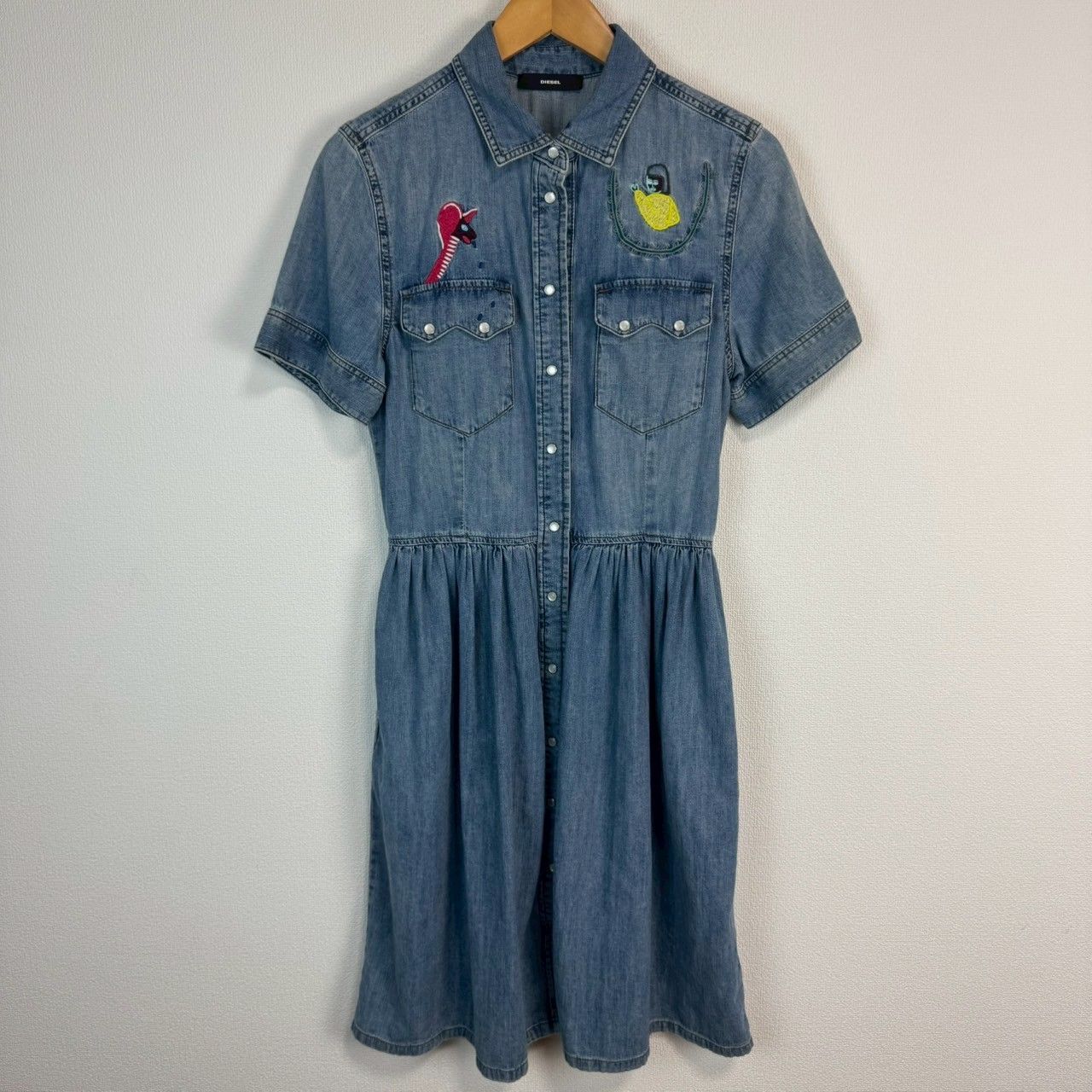 DIESEL ディーゼル デニムシャツワンピース 半袖 刺繍 胸