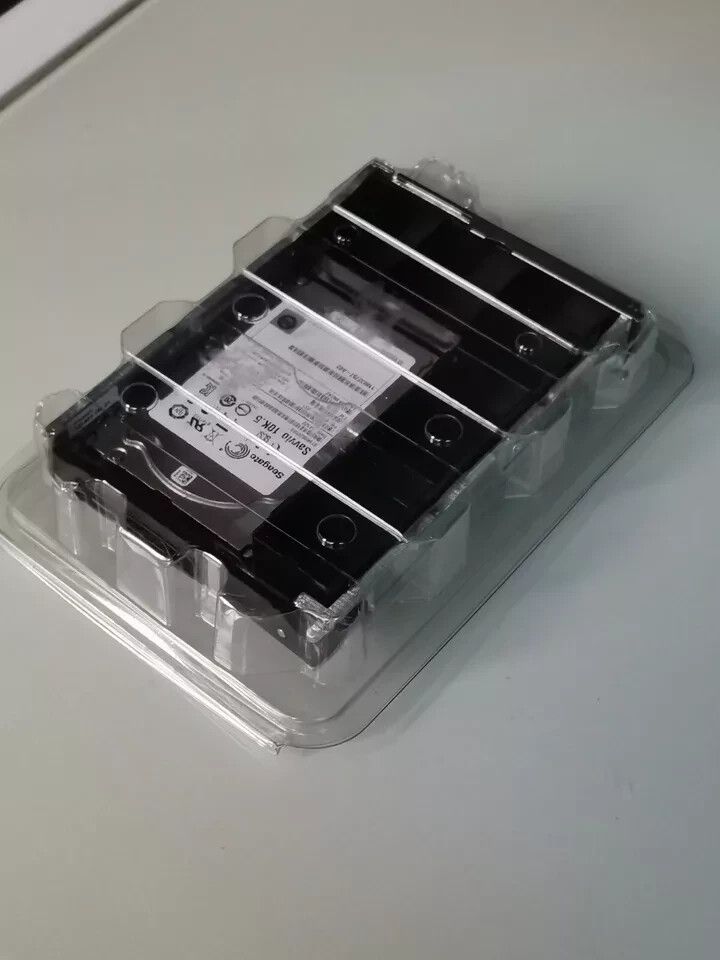 Seagate Savvio 10K.5 6Gb|s プロテック 040-002-087 ハードドライブフィラーソケット