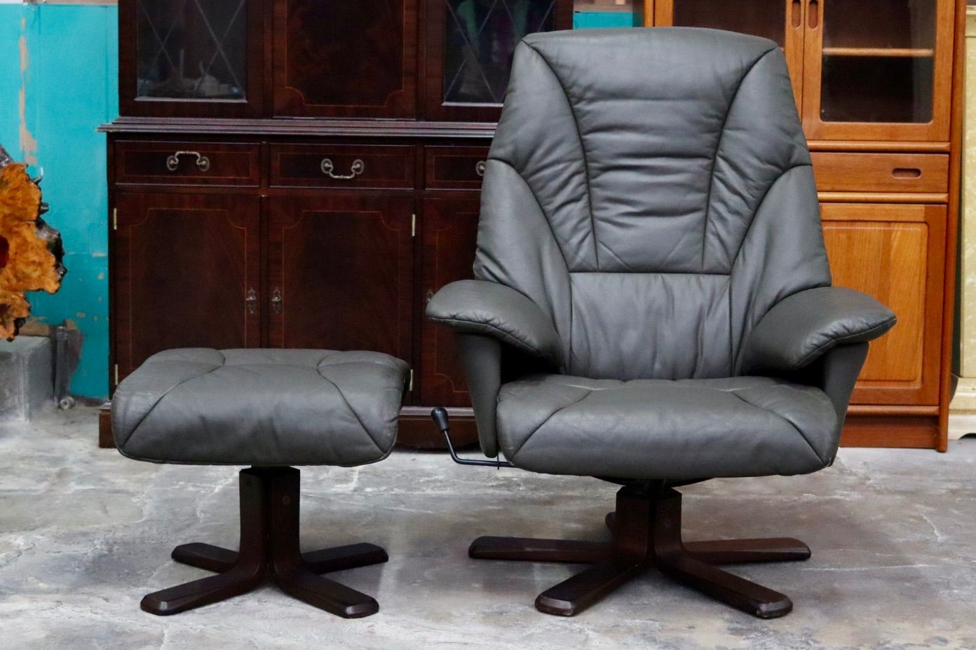 GMIK493○リクライニングチェア シングルソファ パーソナルチェア 回転椅子 オットマン グレー 検 エコーネス 冨士ファニチア