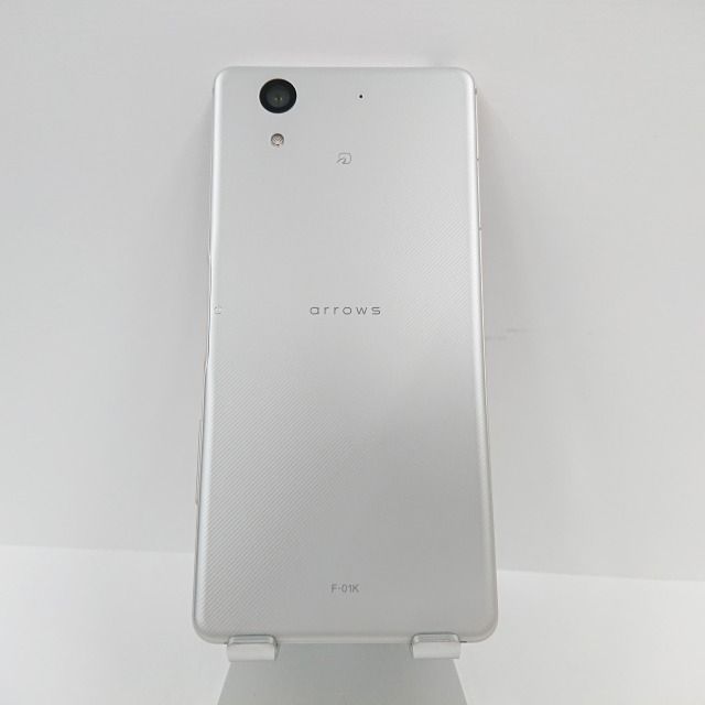 arrows NX F-01K docomo アイボリーホワイト 送料無料 本体 n07223